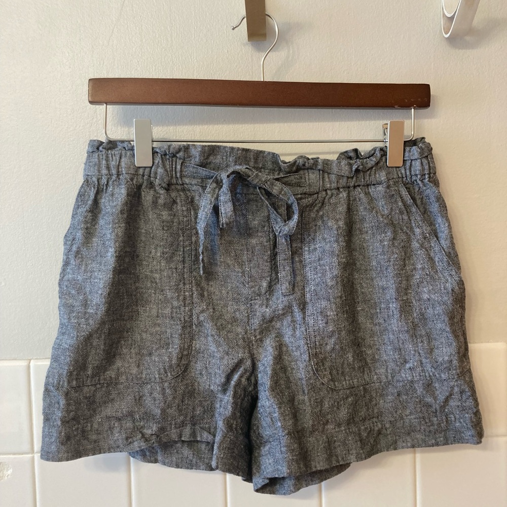 Calvin Klein linen blend elastic waist shorts